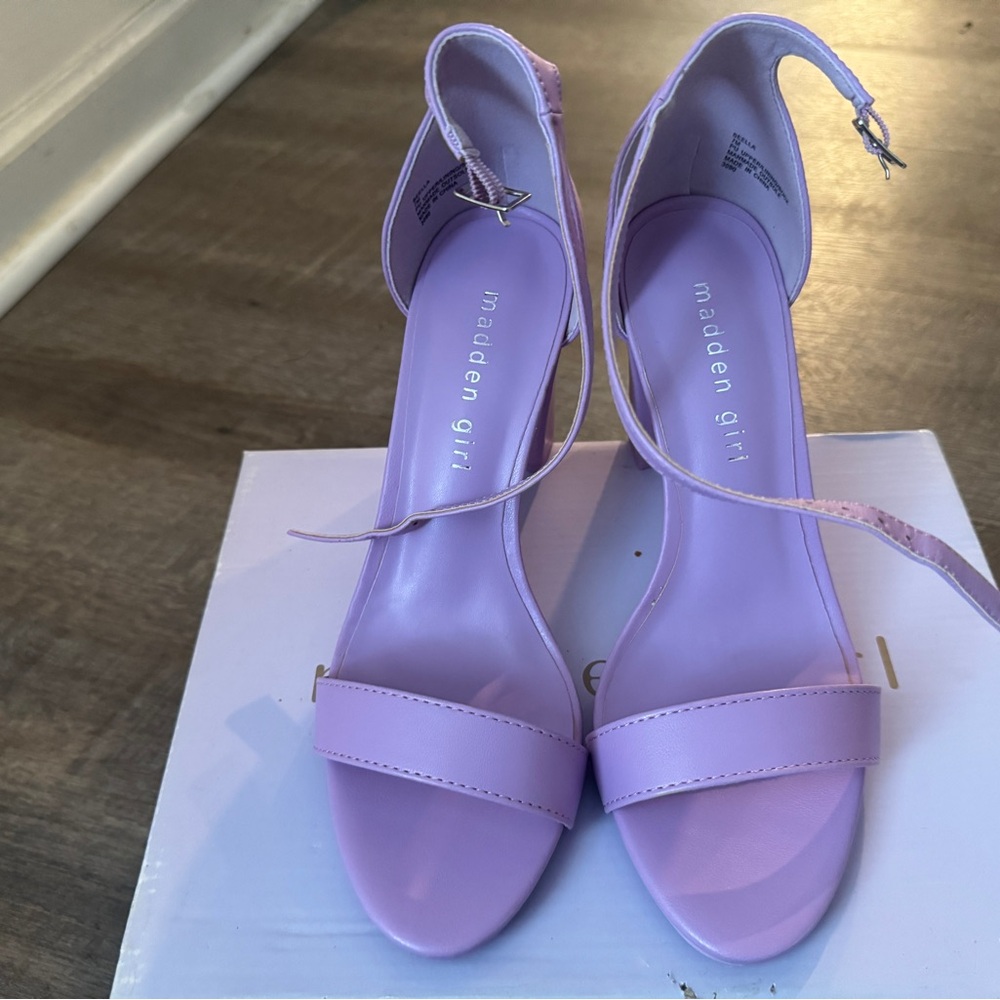 Madden Girl Violet Footwear - Picture 3 of 5